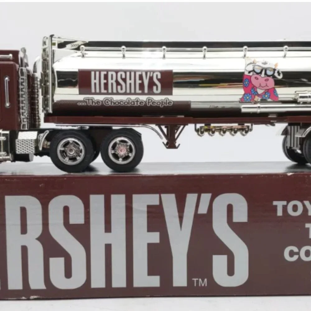 Hershey's‎ Toy Truck Coinbank with Lights and Sounds (in Original Box)
